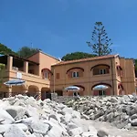 Onda Su Onda 公寓 *